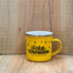 Tasse émaillée jaune